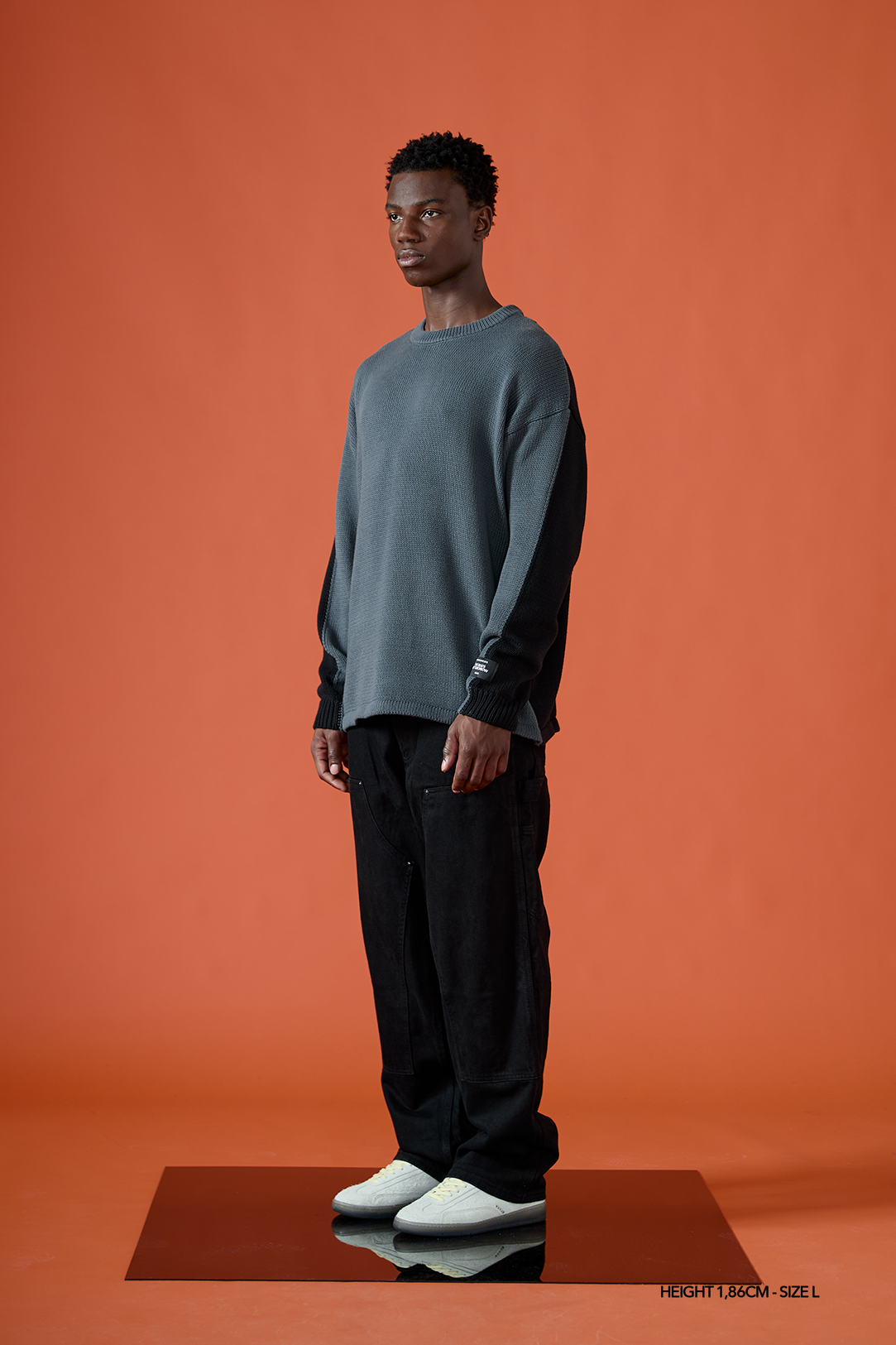 ZINC "GRAYSCALE" KNITTED CREWNECK