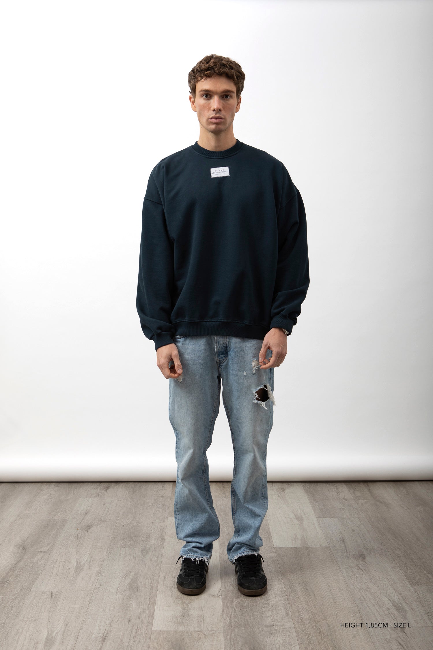 ADMIRAL "MAYFAIR" CREWNECK